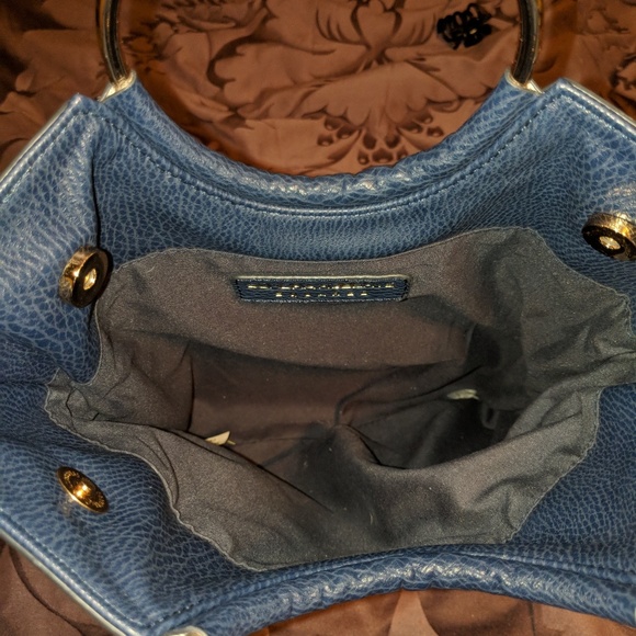 Purse - Picture 2 of 6